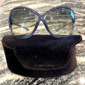 Authentic Tom Ford Whitney blue sunglasses!
